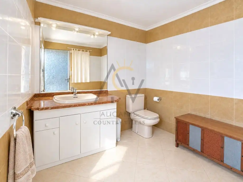 Detached house with pool for sale in Poligono 23 Paraje 148 Loma Campet, imagen 41