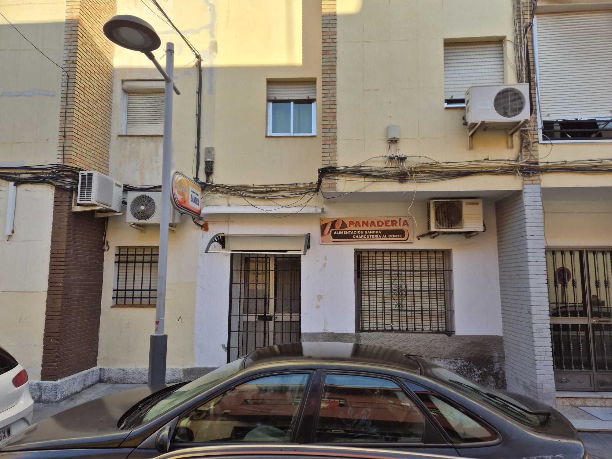 Vista exterior de Pis en venda en Mairena del Aljarafe