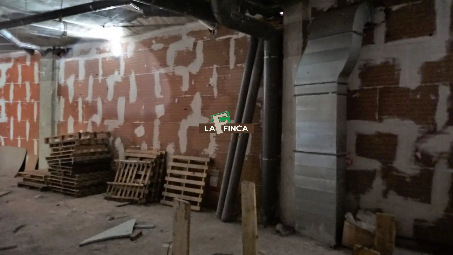 Local en venta en Langreo con Terraza
