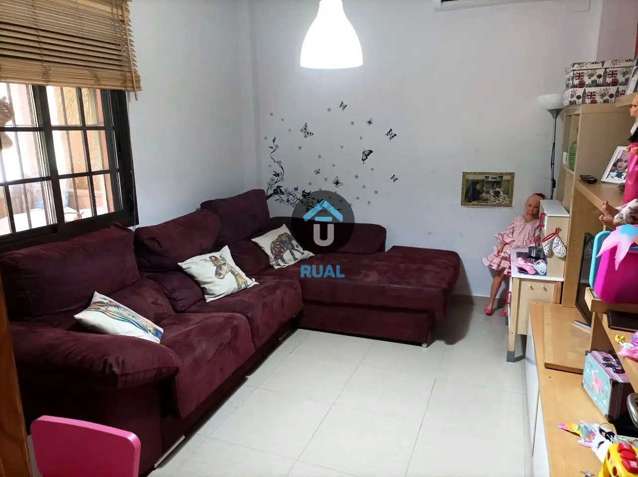 Sala de estar de Casa o chalet en venta en Mairena del Aljarafe con Aire acondicionado, Jardín privado y Terraza