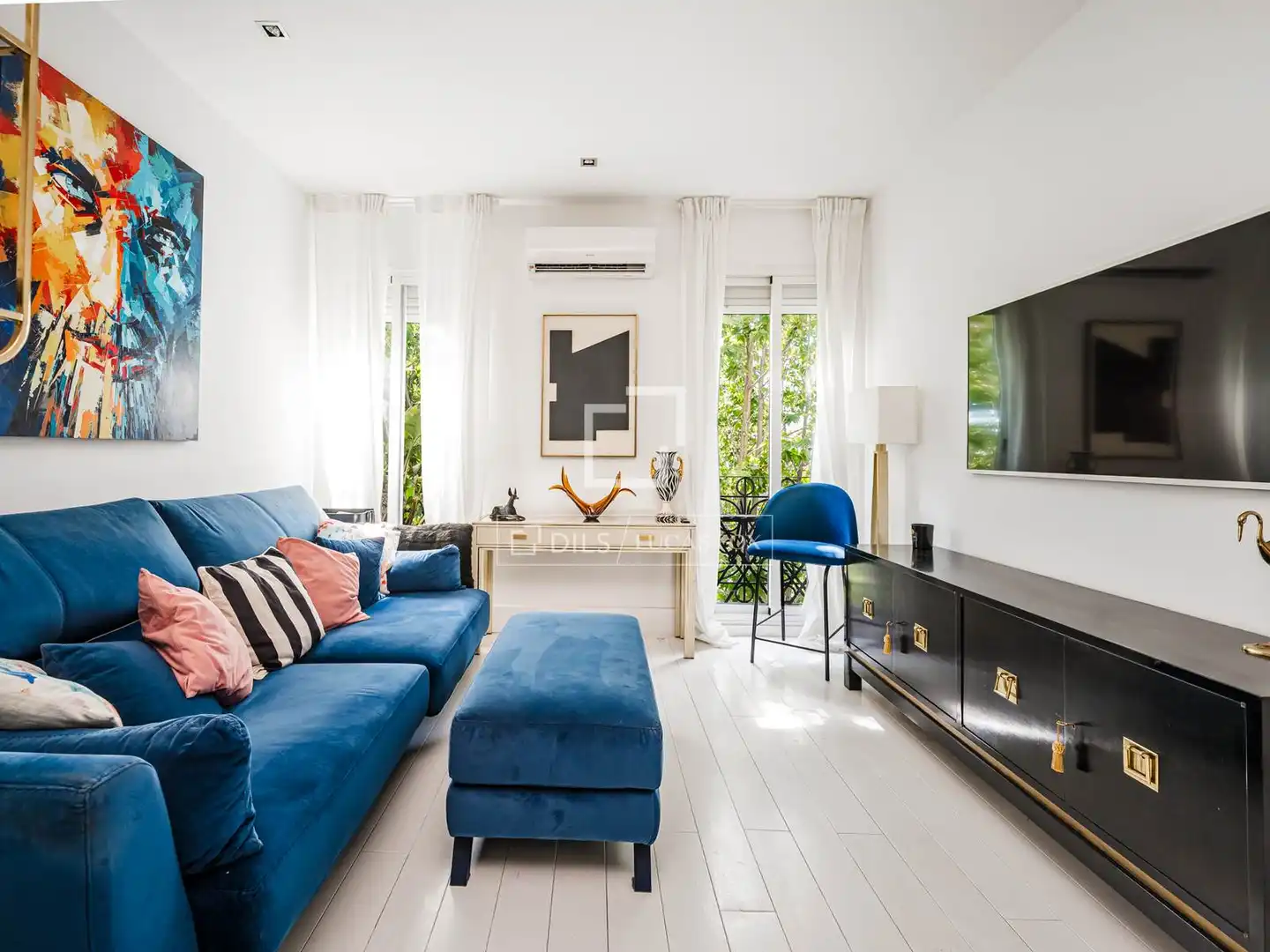 Vista exterior de Piso en venta en Madrid con Aire acondicionado, Calefacción y Balcón
