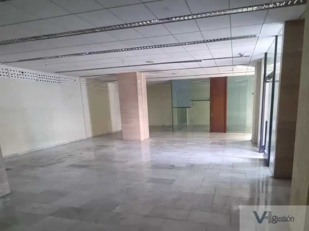 Business premises for sale in Sur, imagen 4