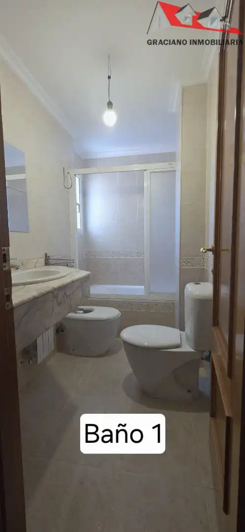 Bathroom of Flat for sale in Fátima
