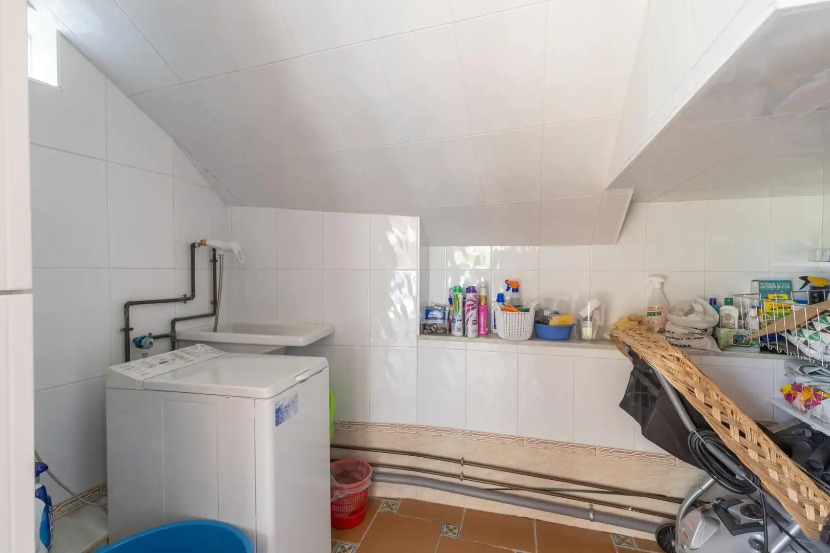 Cuina de Casa o xalet en venda en Las Gabias amb Piscina comunitària