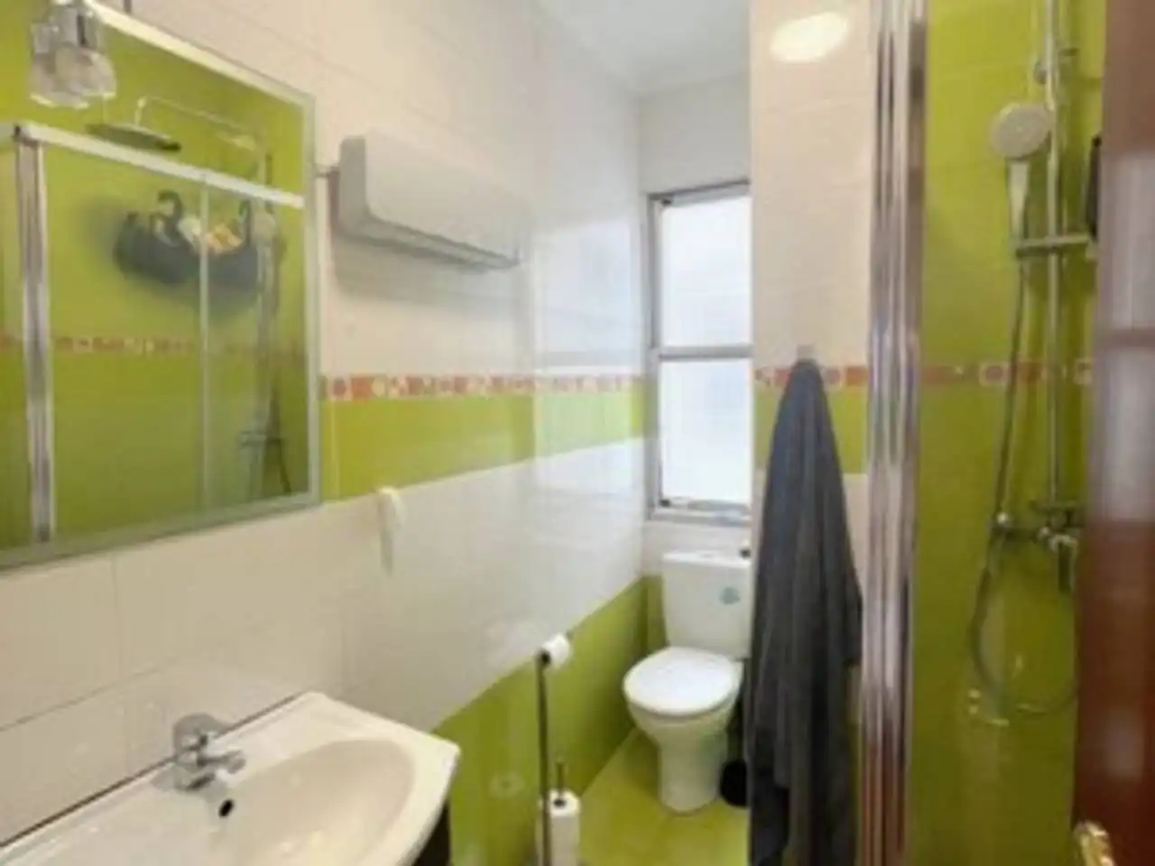 Bathroom of Flat for sale in Améscoa Baja  with Heating, Terrace and Balcony