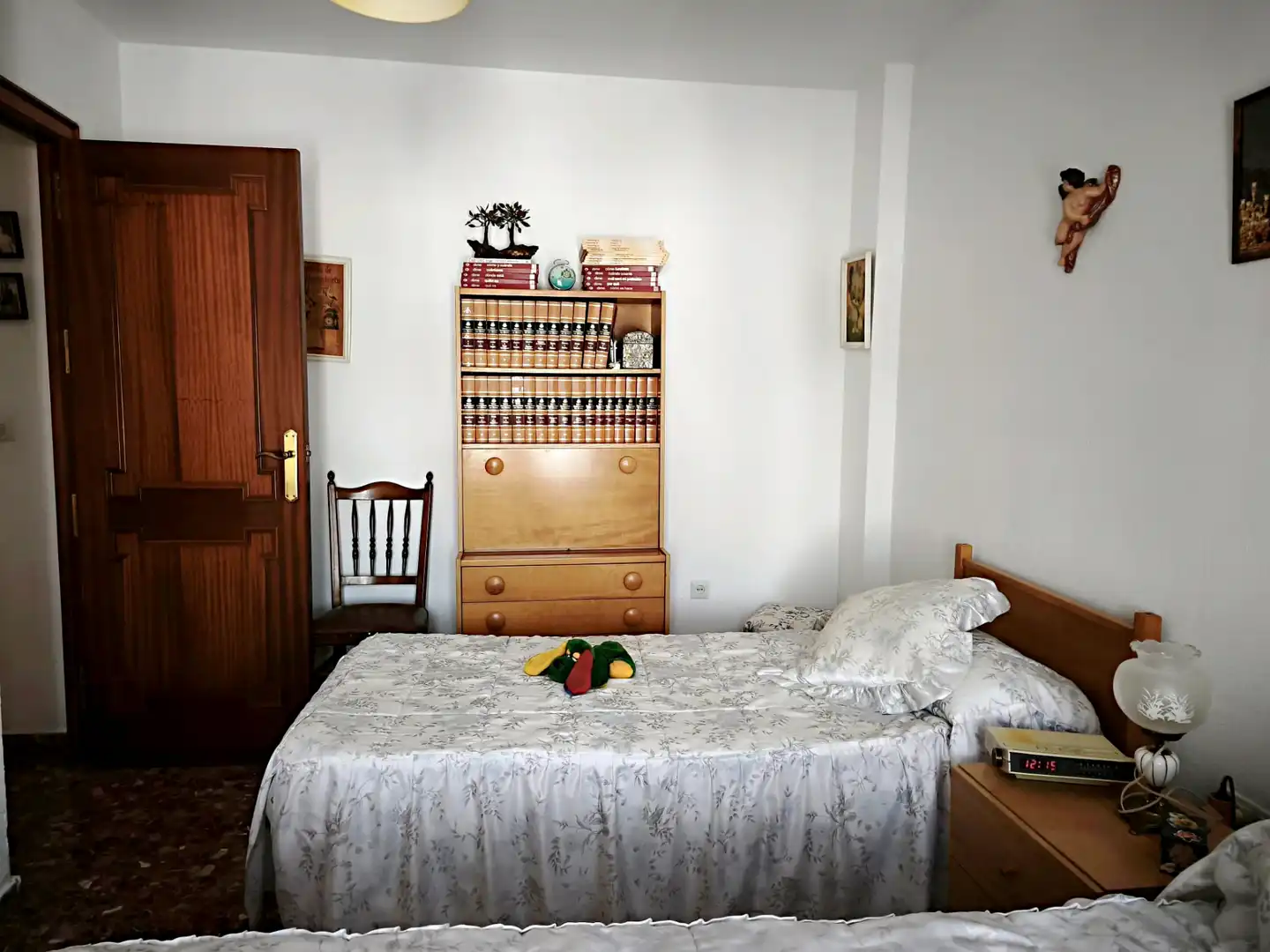Habitación de Casa adosada en venta en Málaga con Aire acondicionado, Terraza y Amueblado
