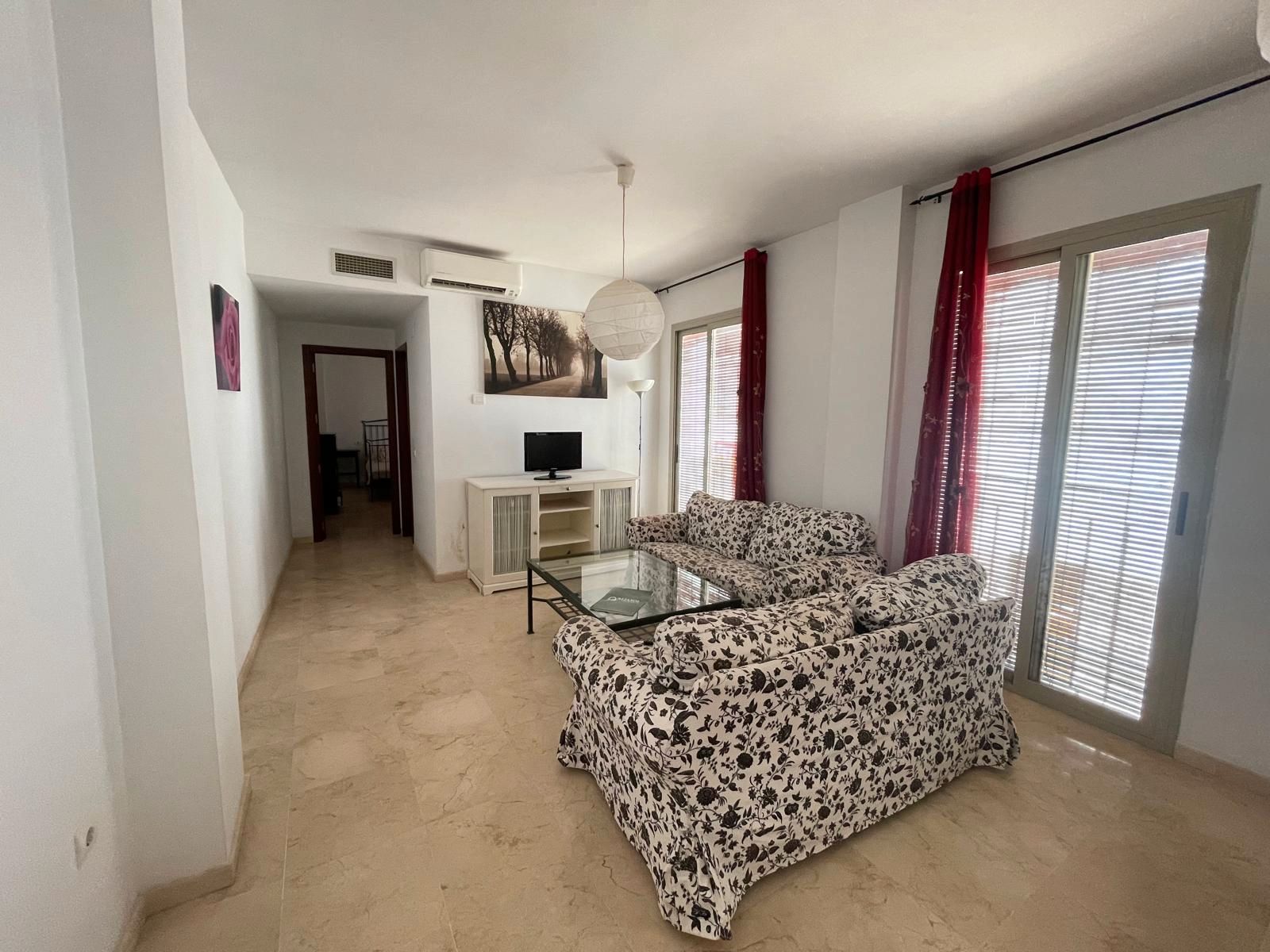 Living room of Single-family semi-detached for sale in Albaida del Aljarafe  with Air Conditioner and Terrace