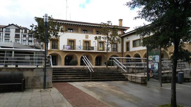 Local comercial en Alquiler en Igorre