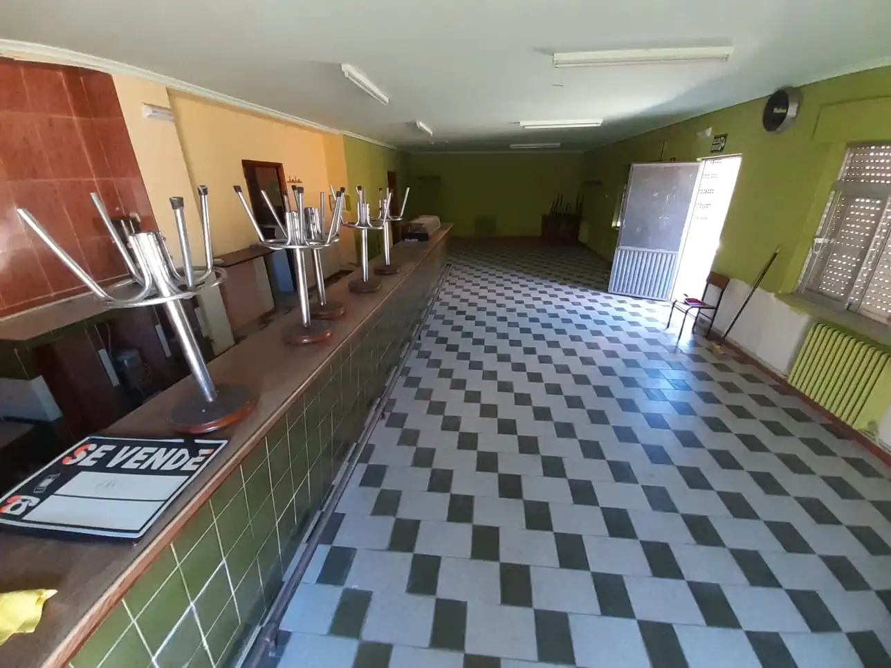 Local en venta en Cerecinos del Carrizal