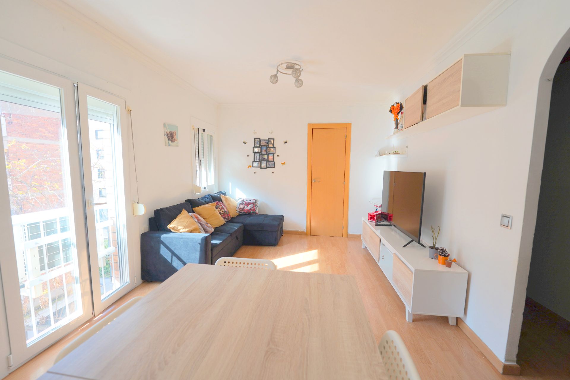 Wohnzimmer von Wohnung zum Verkauf in  Barcelona Capital mit Klimaanlage, Heizung und Möbliert