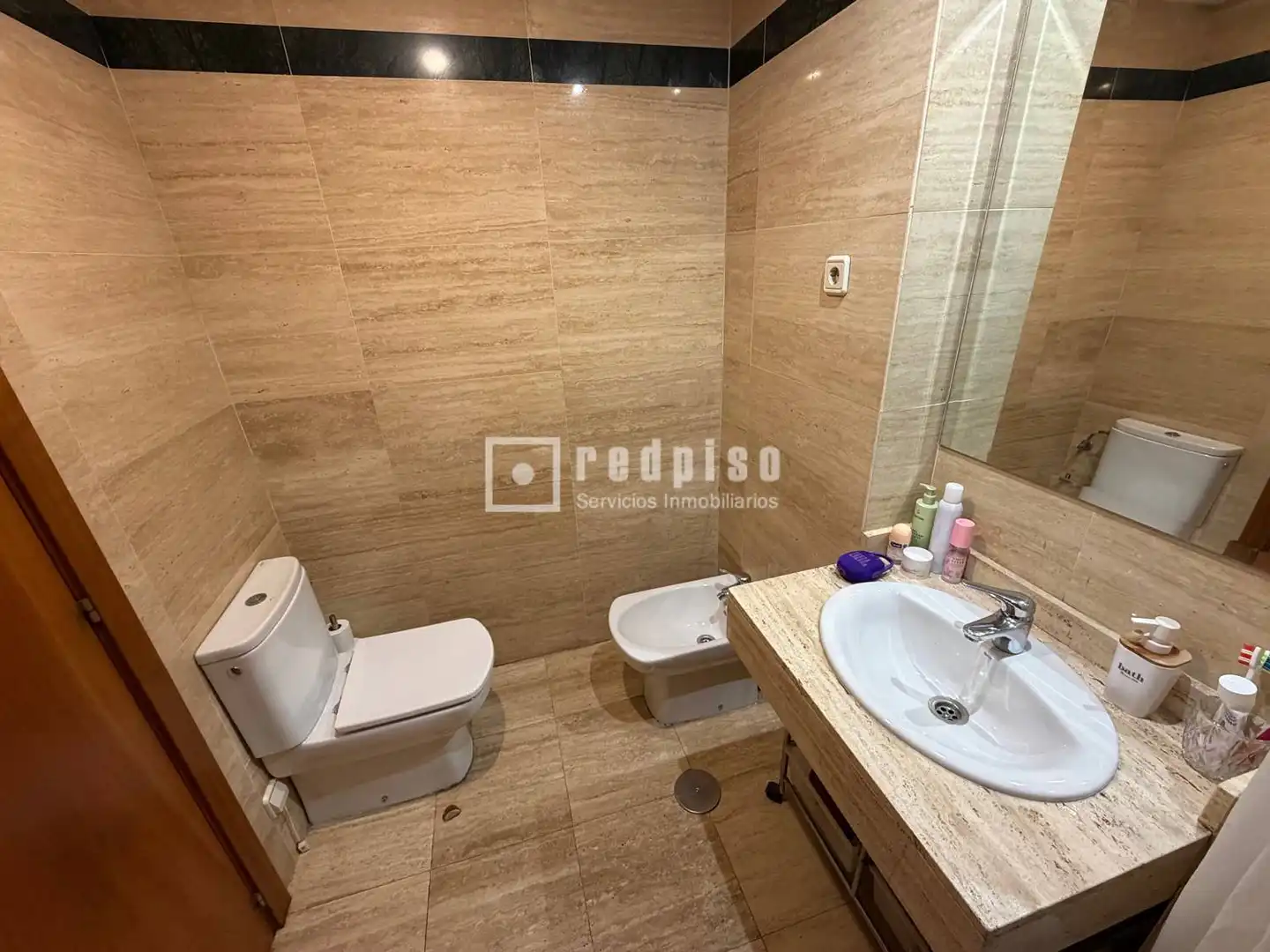 Bathroom of Flat for sale in Madrid  with Air Conditioner, Heating and Private garden
