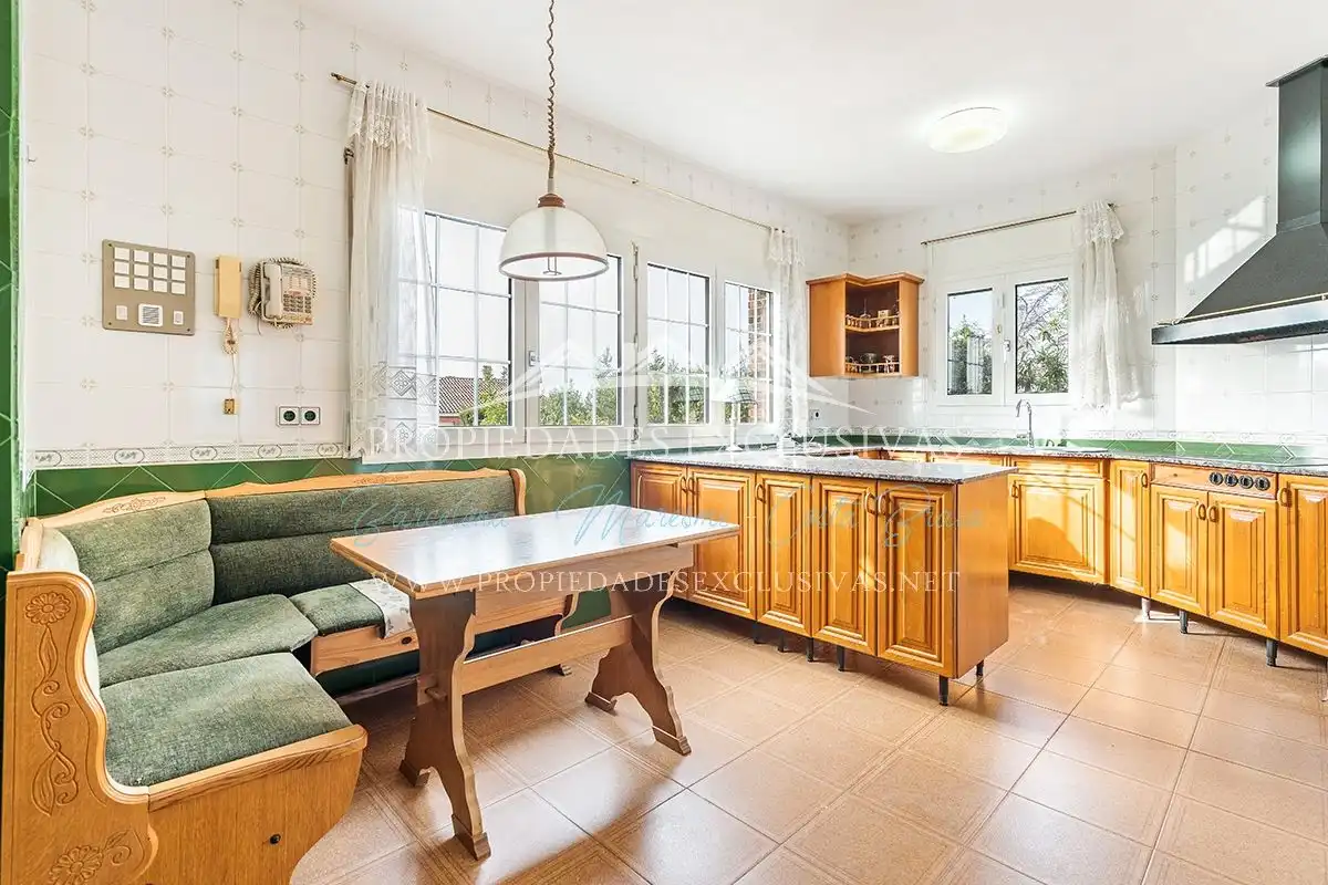 Cocina de Casa o chalet en venta en Teià con Aire acondicionado, Calefacción y Jardín privado