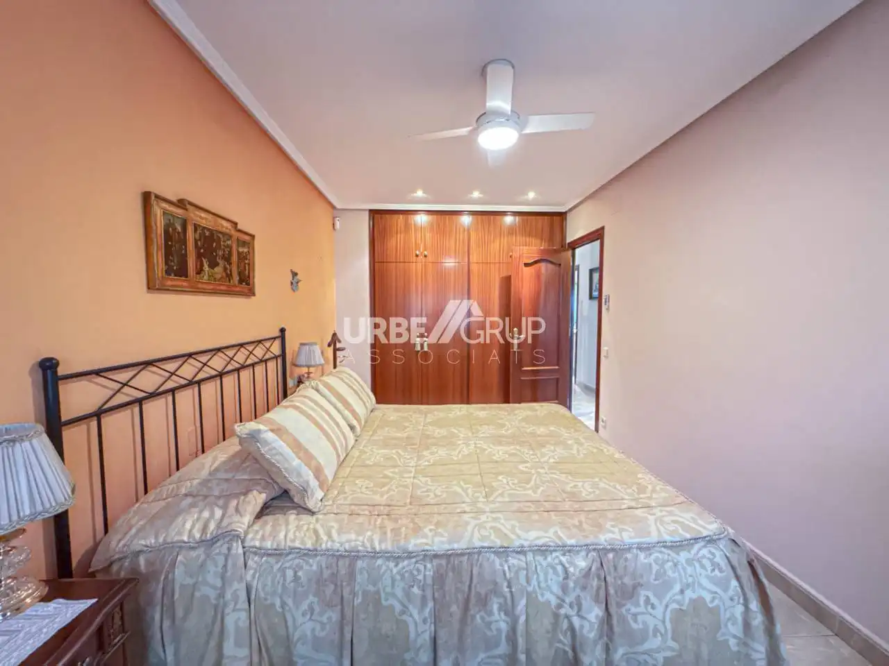 Habitación de Casa o chalet en venta en Martorell con Aire acondicionado, Calefacción y Terraza