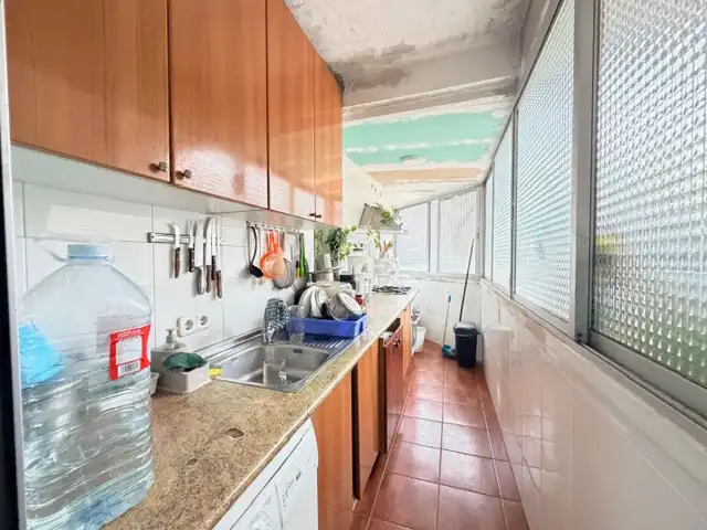 Küche von Wohnung zum Verkauf in Coslada mit Klimaanlage, Heizung und Terrasse