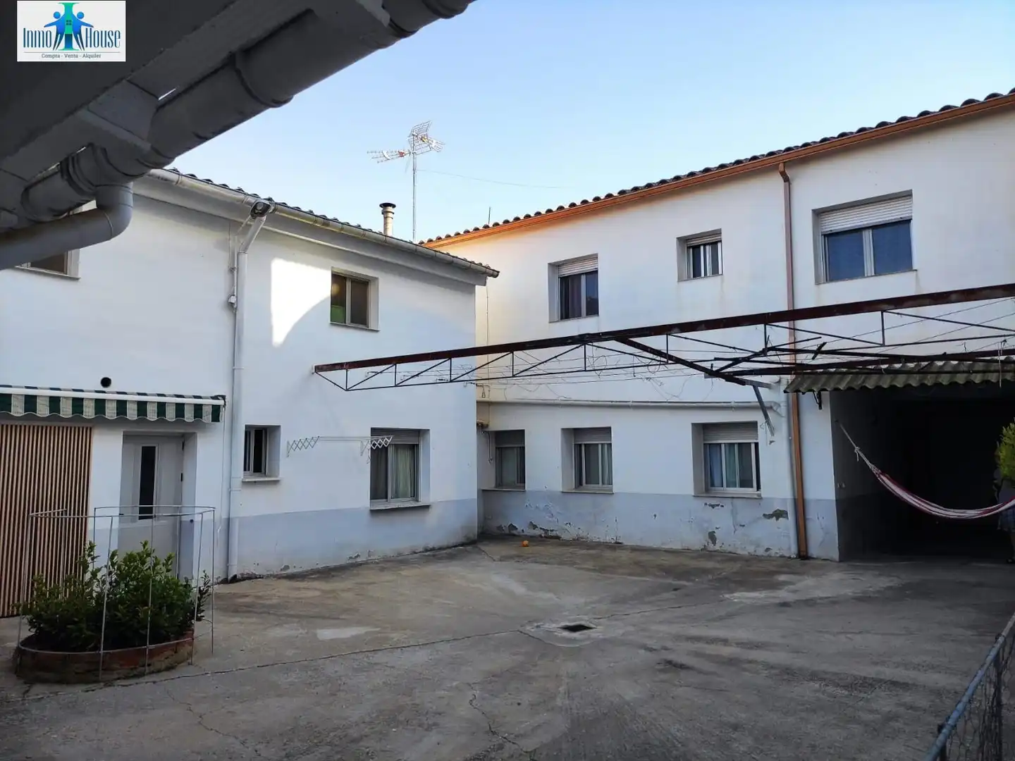 Vista exterior de Casa o chalet en venta en Valdeganga con Calefacción, Terraza y Trastero