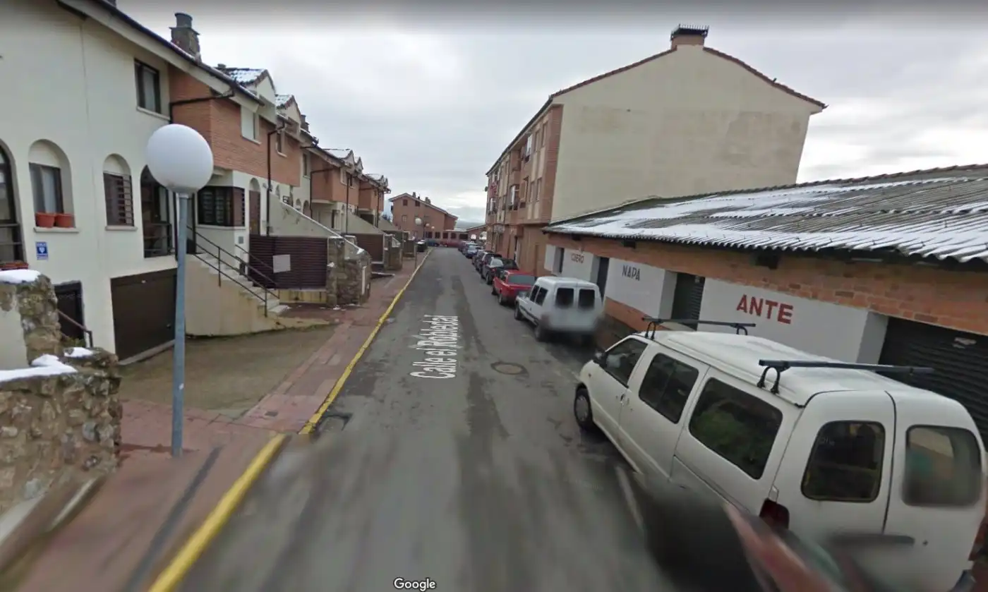 Exterior view of Commercial properties for sale in San Cristóbal de Segovia  with Furnished