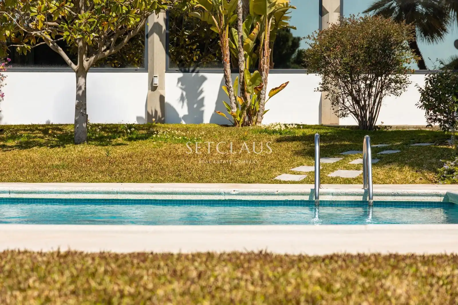 Piscina de Casa o chalet en venta en Badalona con Aire acondicionado, Terraza y Trastero