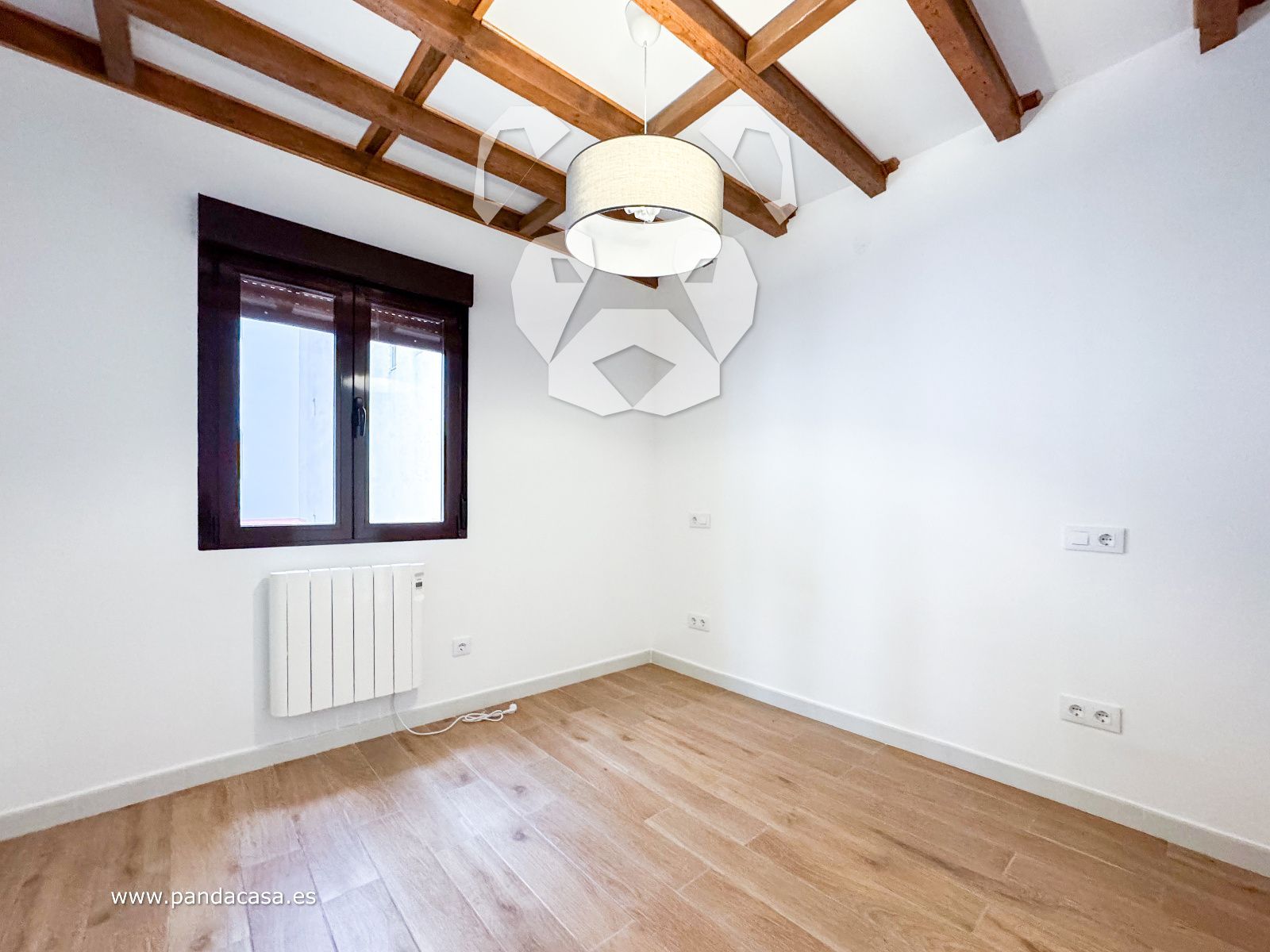 Bedroom of Duplex to rent in  Madrid Capital  with Air Conditioner, Heating and Oven