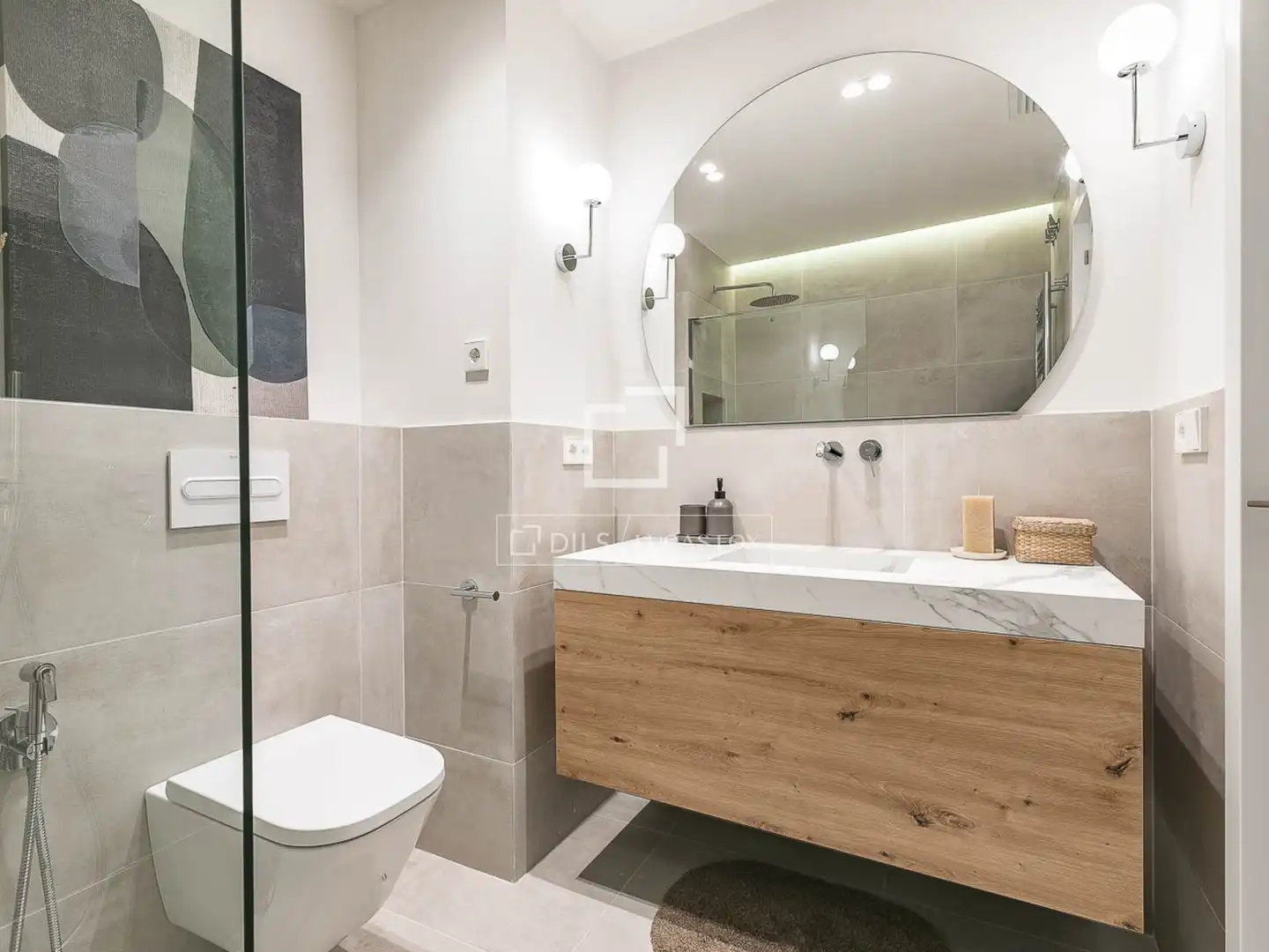 Baño de Piso en venta en Barcelona con Aire acondicionado, Calefacción y Balcón