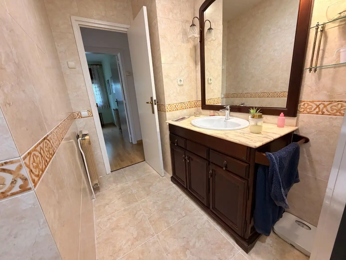 Bathroom of Detached homes for sale in Califòrnia - Santa Madrona  