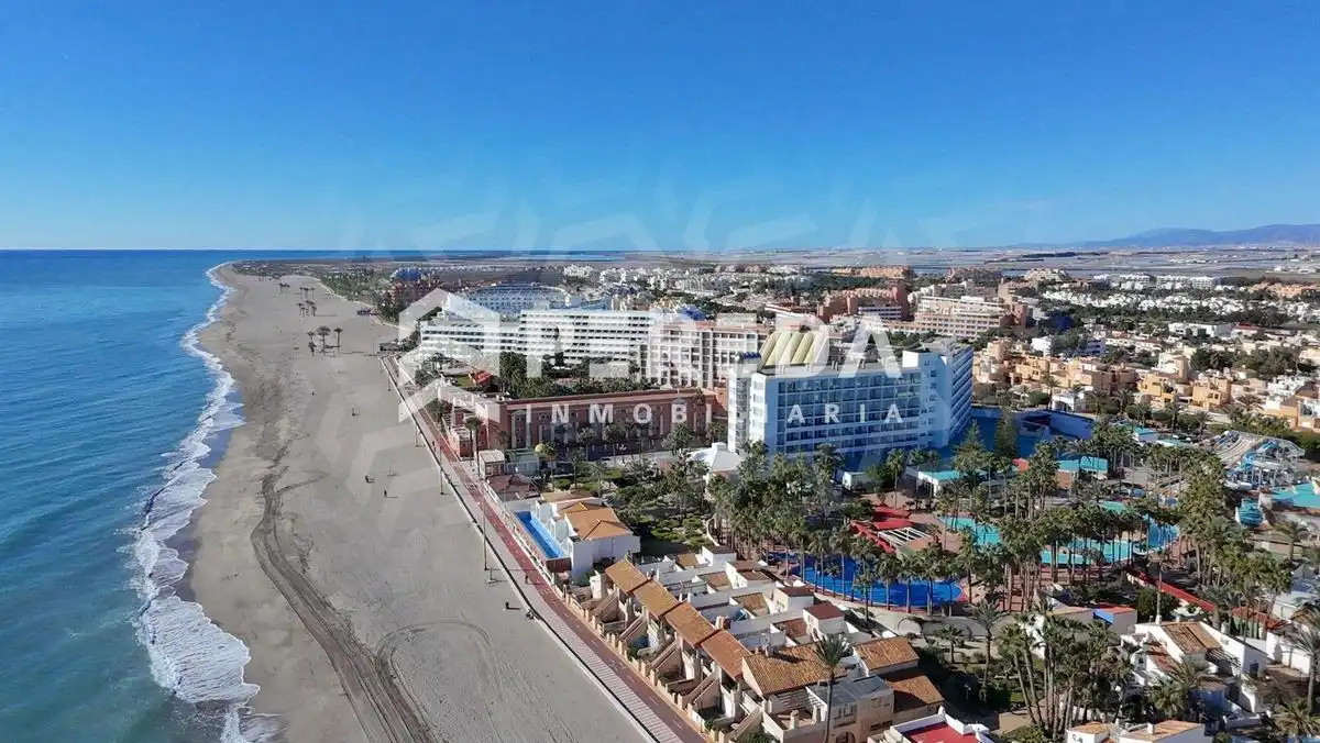 Exterior view of Apartments for sale in Roquetas de Mar  with Terrace and Community pool