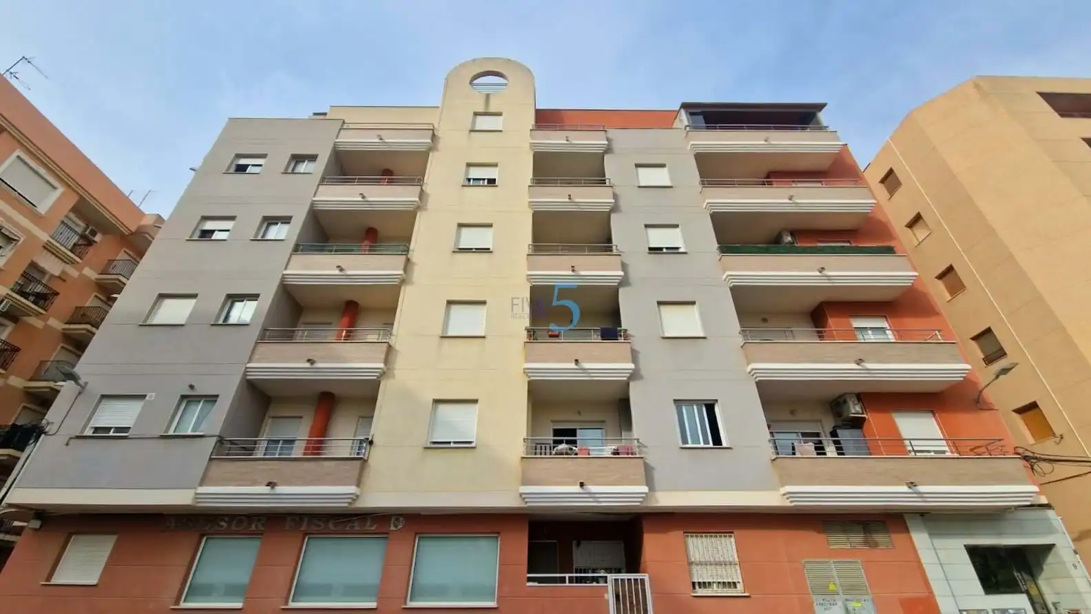 Vista exterior de Piso en venta en Almoradí con Aire acondicionado, Calefacción y Trastero