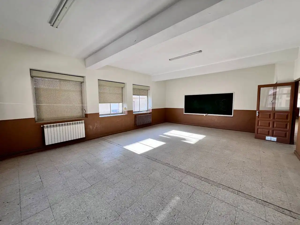 Edifici en venda en Cervera de Pisuerga