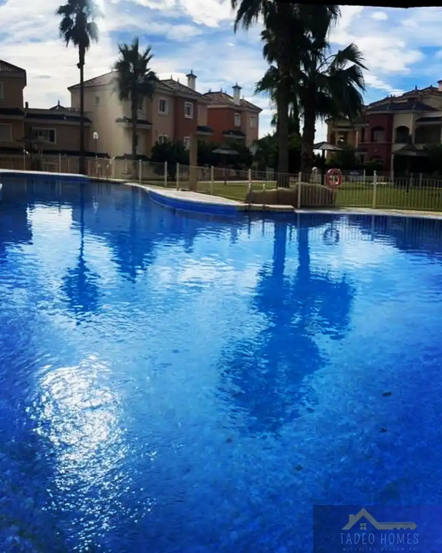 Apartamento de alquiler en Reino Unido, 6, Baños y Mendigo