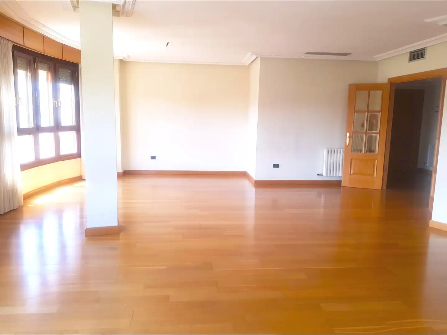 Piso de alquiler en Zaragoza con Aire acondicionado, Calefacción y Parquet
