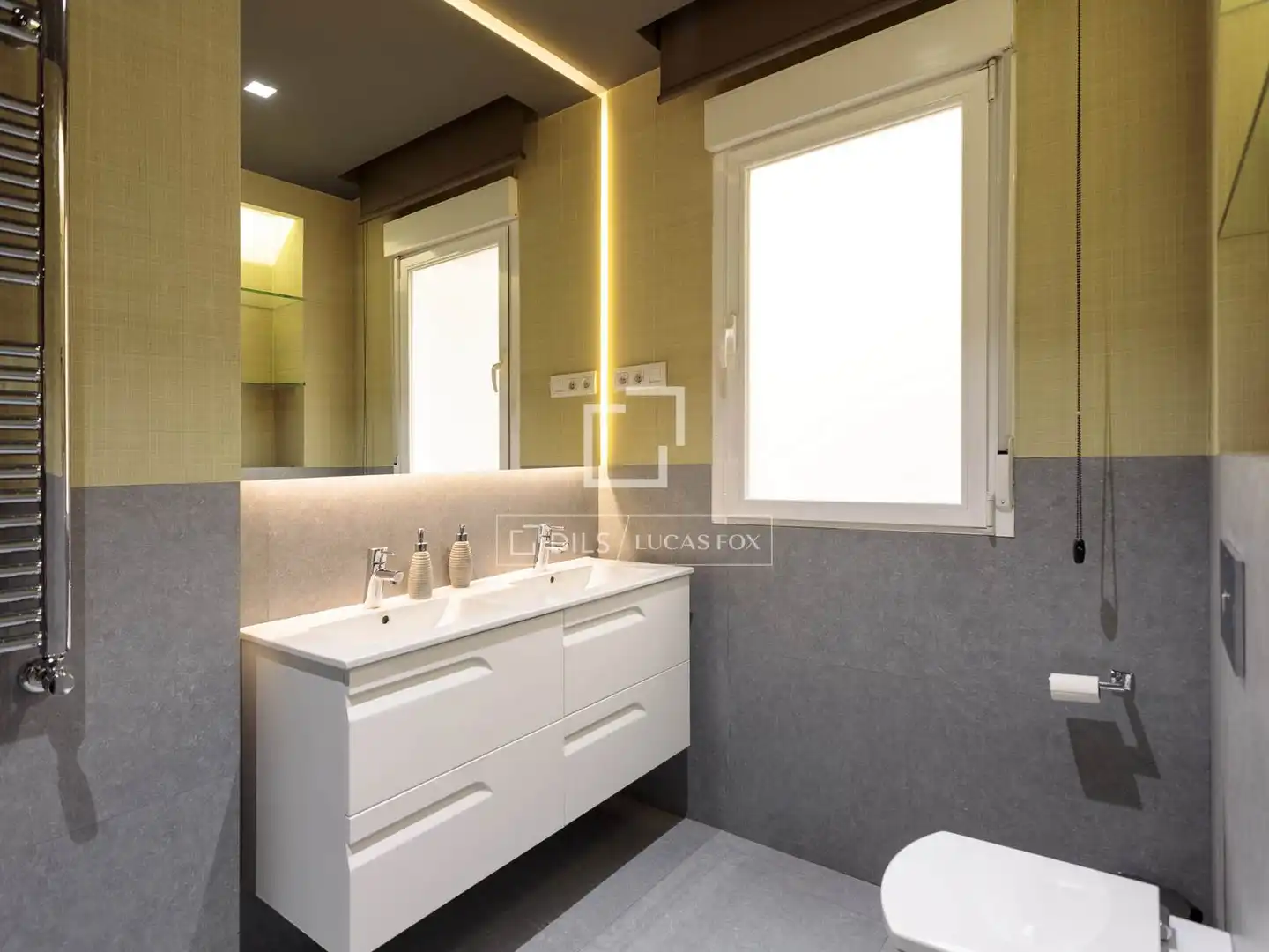 Badezimmer von Wohnung zur Miete in Madrid mit Klimaanlage, Heizung und Parkett