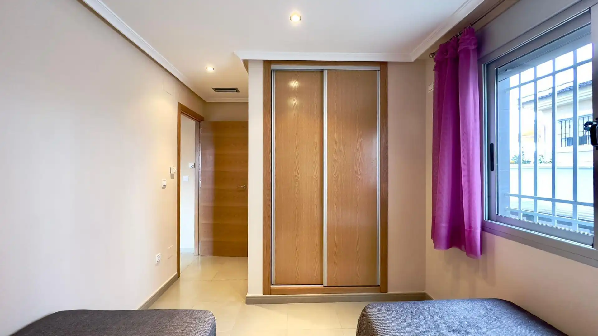Schlafzimmer von Gebäude zum Verkauf in Torrevieja