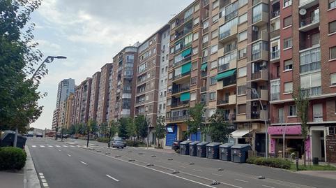 Foto 5 de Piso en venta en Avenida de Navarra, Barrio del Ave, Zaragoza
