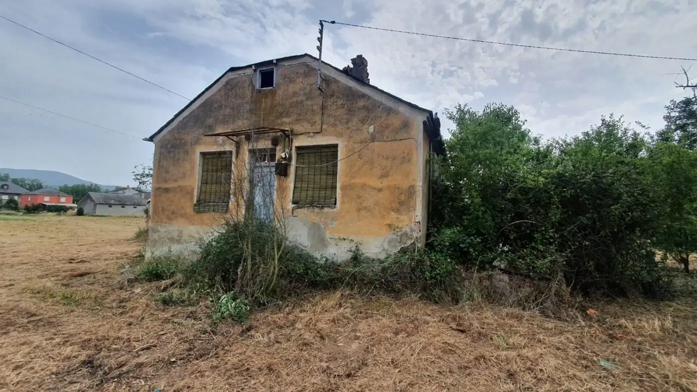 Casa rústica en venda a Congosto