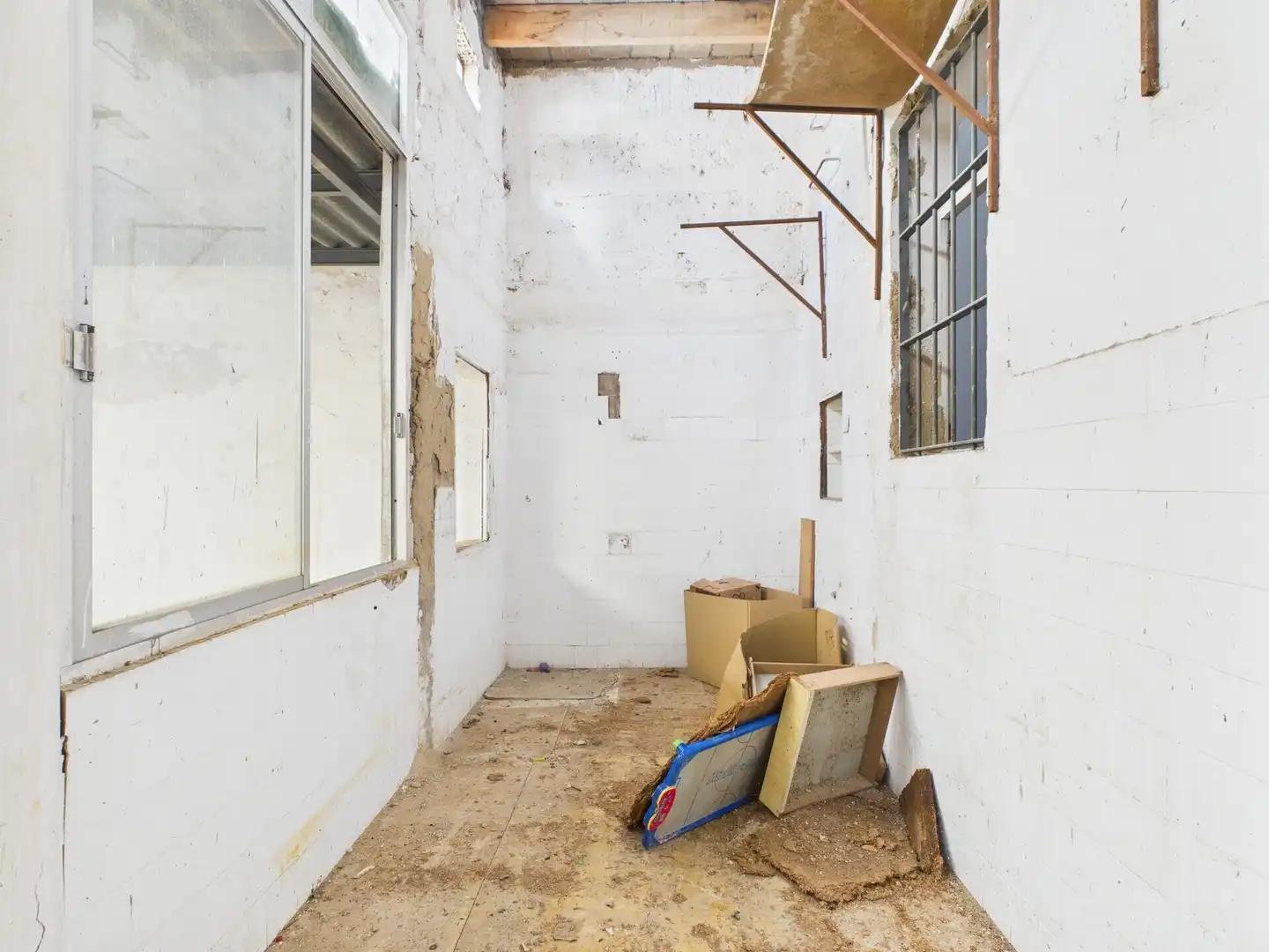 Haus oder Chalet zum Verkauf in  Palma de Mallorca mit Privatgarten, Terrasse und Balkon