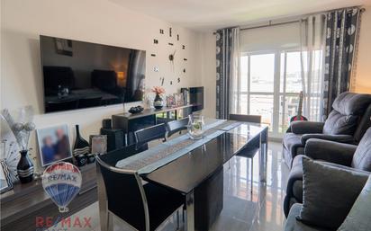 Living room of Flat for sale in Vélez-Málaga  with Air Conditioner, Heating and Private garden