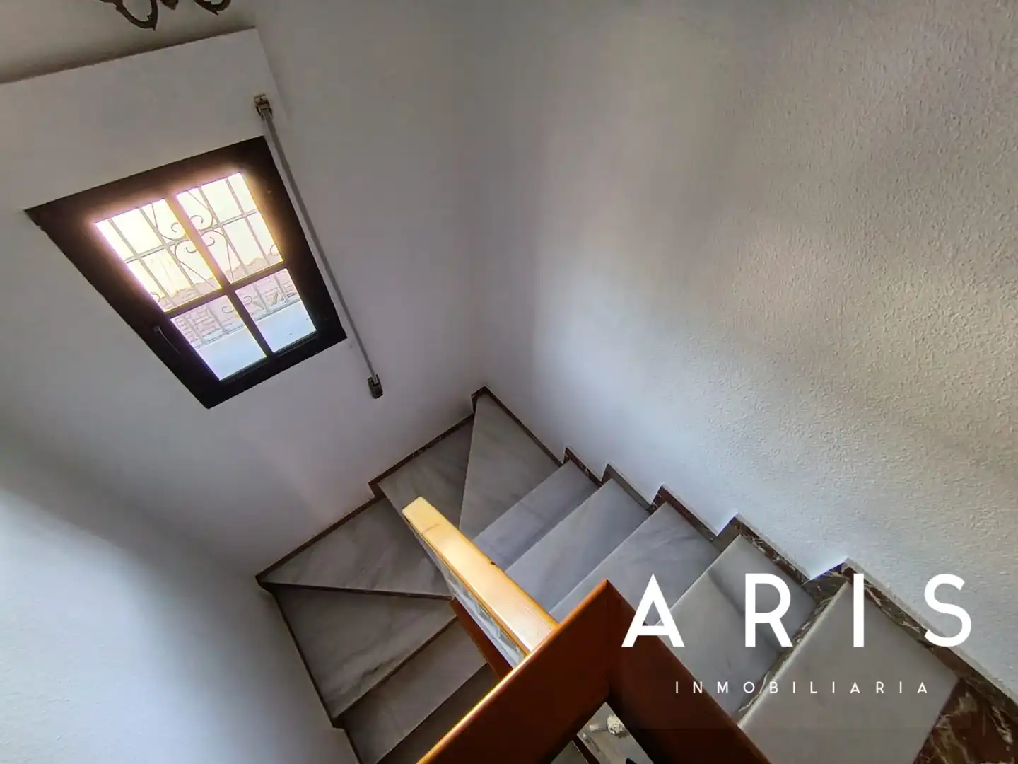 Houses for sale in Alhaurín de la Torre  with Air Conditioner, Heating and Private garden