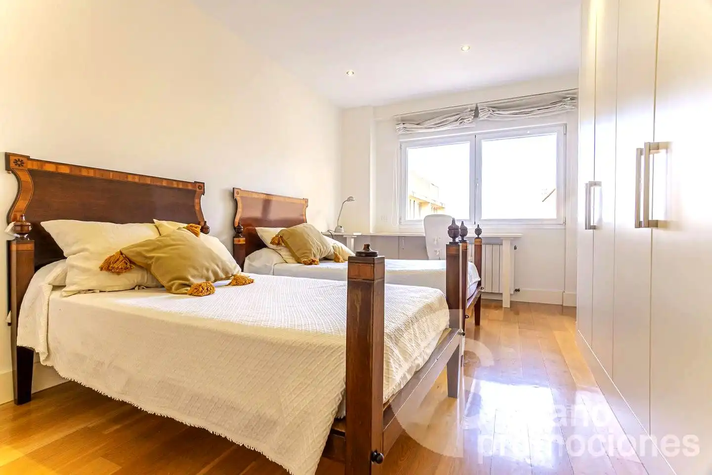 Habitación de Ático de alquiler en Málaga con Aire acondicionado, Calefacción y Parquet