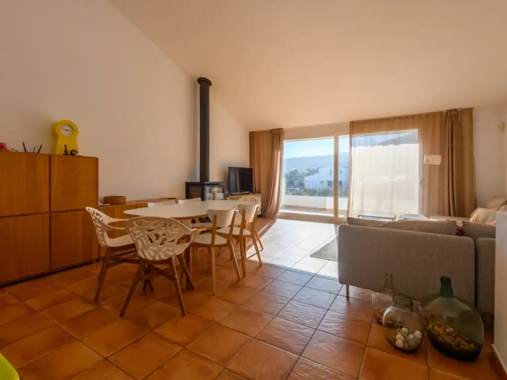 Sala d'estar de Casa o xalet en venda en Cadaqués