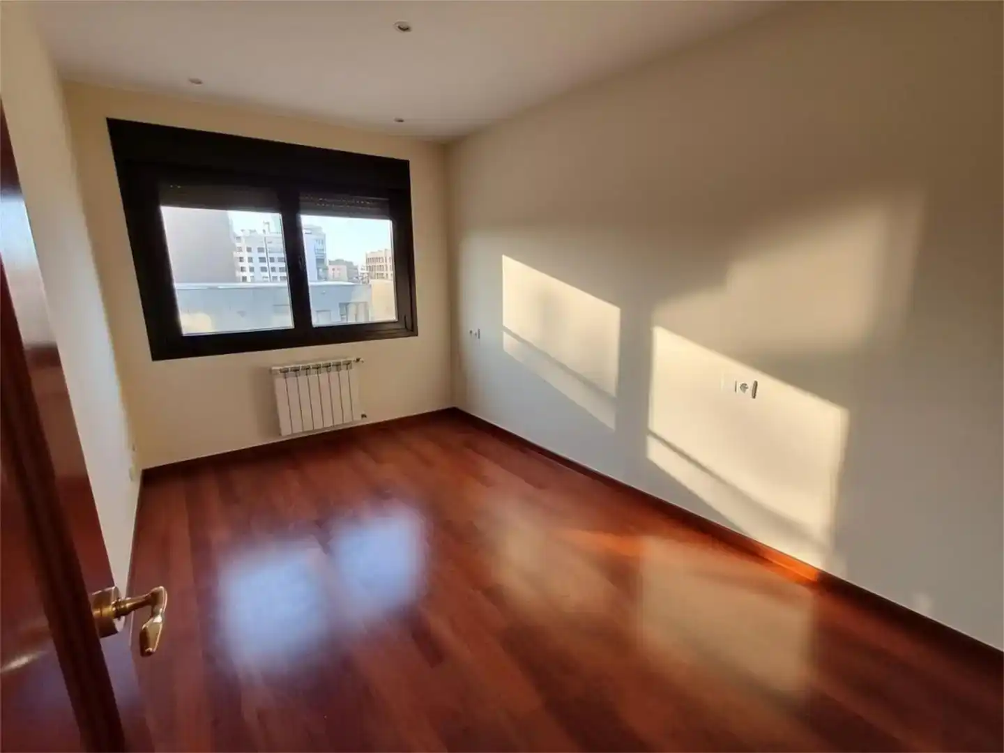 Bedroom of Flat for sale in Gijón   with Swimming Pool