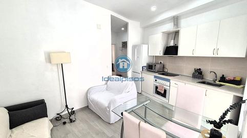 Foto 2 de Piso en venta en Calle Jaime Segarra, Carolinas Bajas, Alicante / Alacant