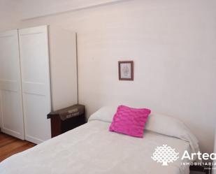 Bedroom of Flat to rent in Bilbao   with Heating, Oven and Washing machine