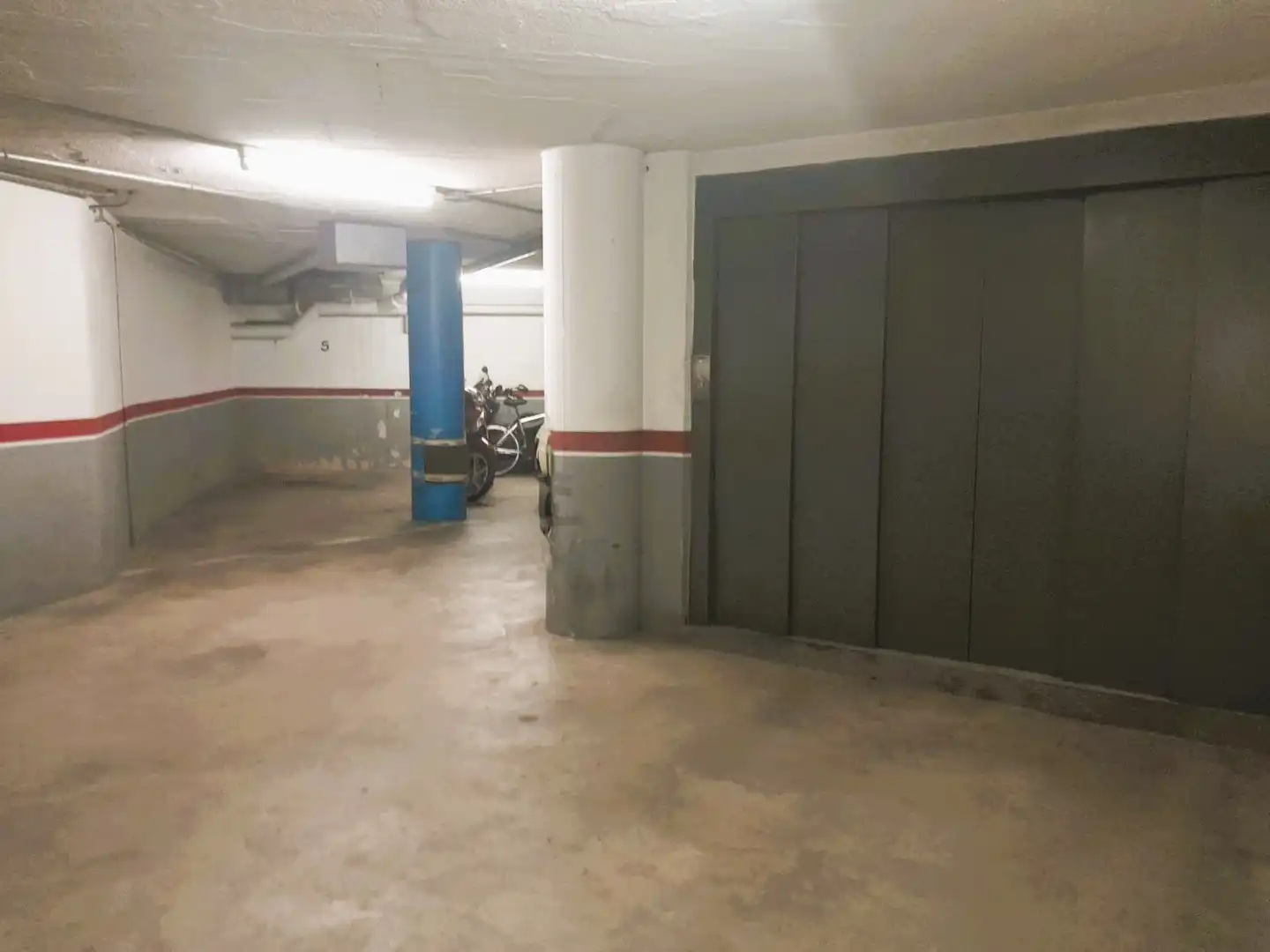 Einzelparkplatz mit Aufzug zum Verkauf in Sant Andreu, imagen 9