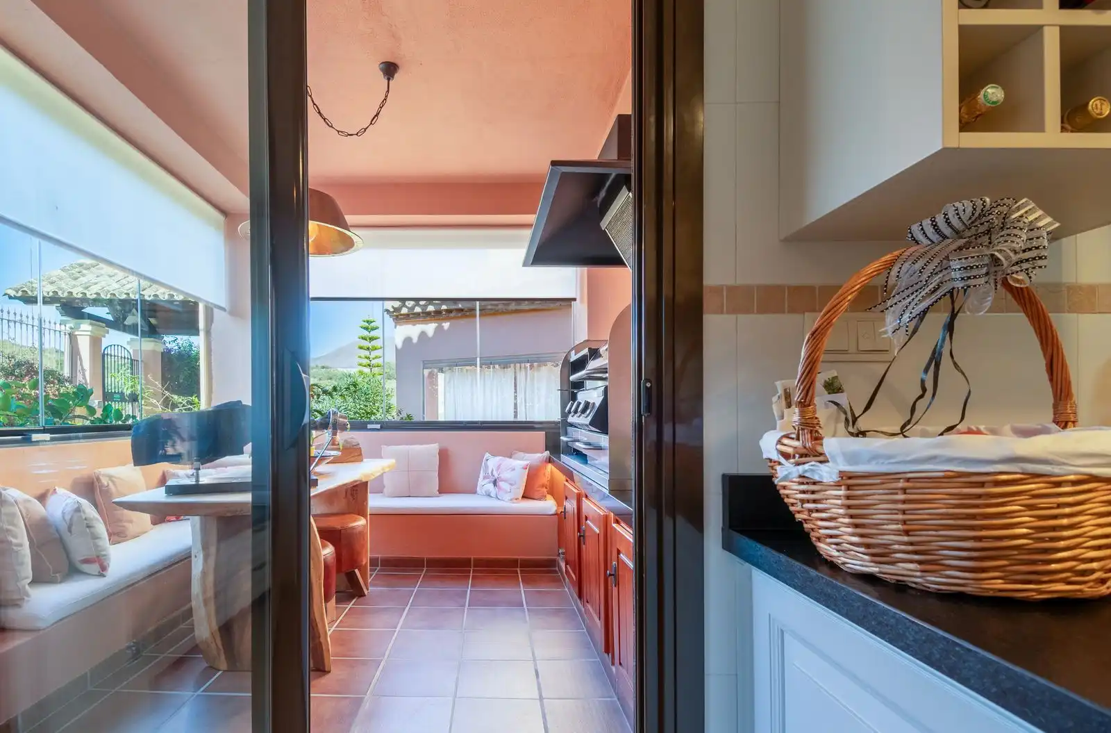 Cocina de Casa adosada en venta en Estepona con Aire acondicionado, Amueblado y Horno