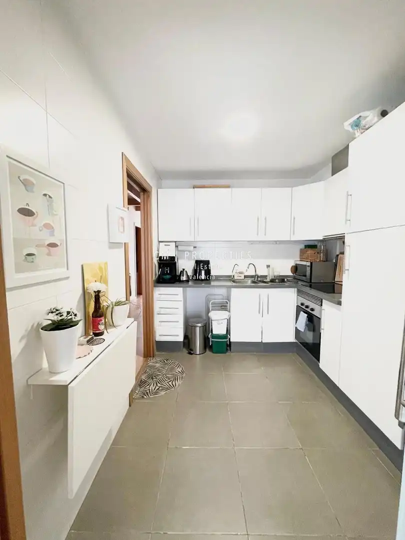 Kitchen of Duplexes for rent in Valencia  with Air Conditioner, Heating and Parquet flooring