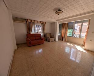 Living room of Flat to rent in Sedaví  with Air Conditioner, Storage room and Balcony
