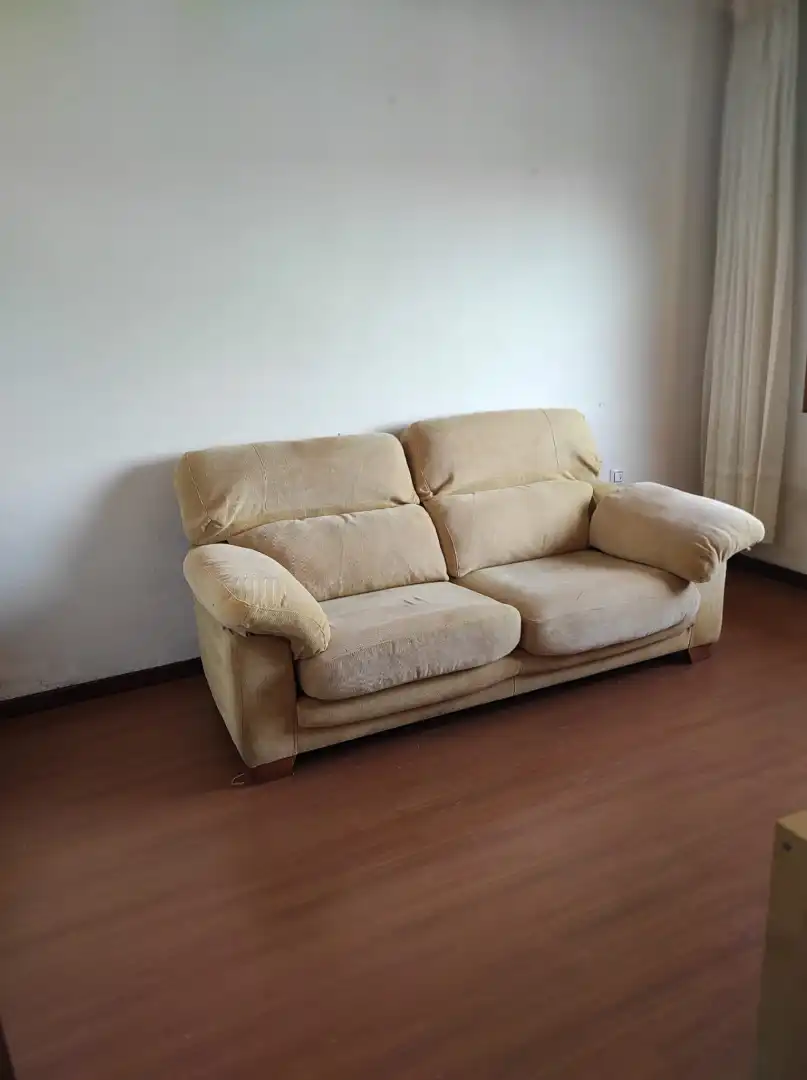 Wohnzimmer von Gebäude zum Verkauf in Vigo 