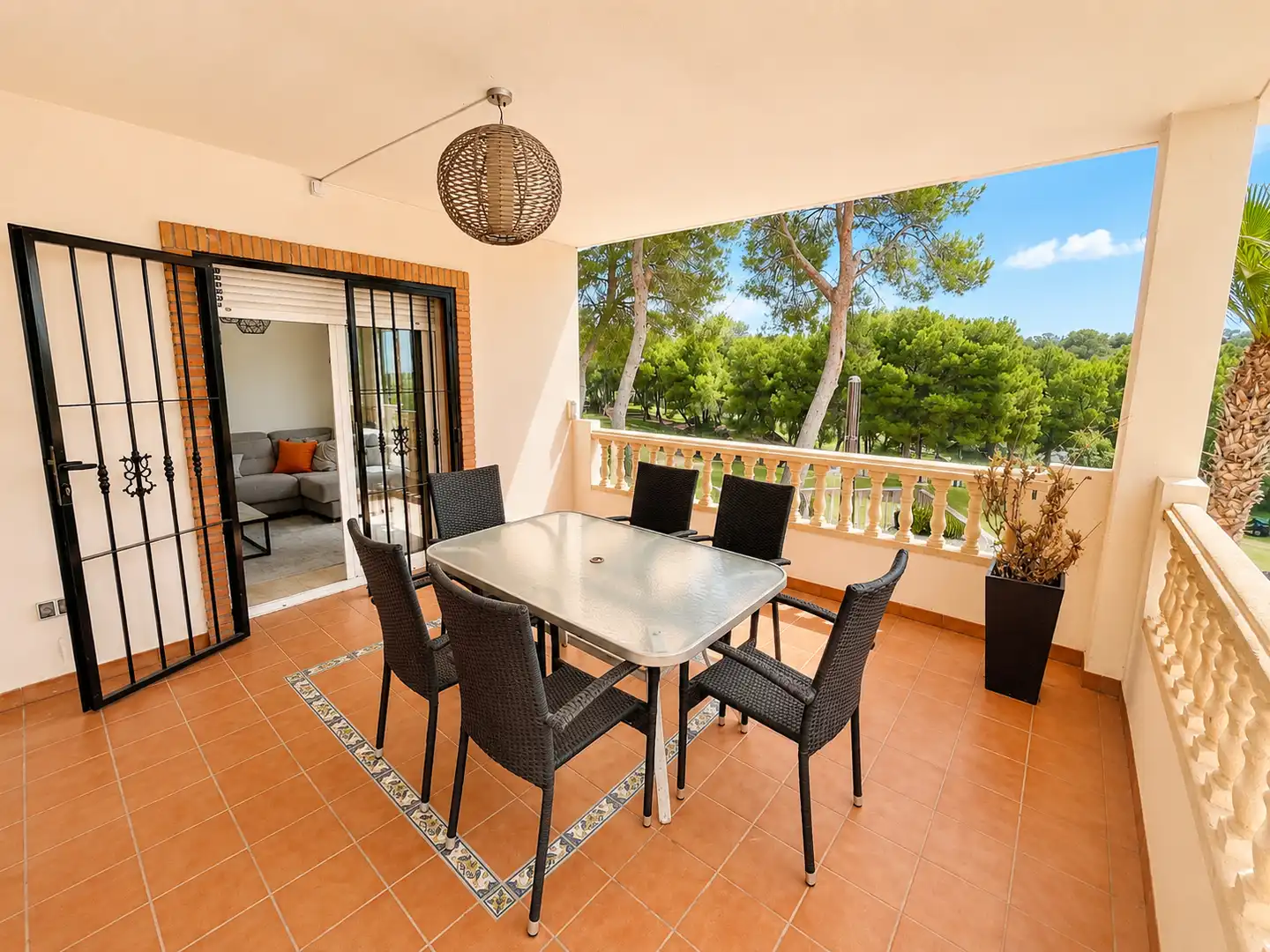 Terrassa de Casa o xalet en venda en Orihuela amb Aire condicionat, Calefacció i Jardí privat