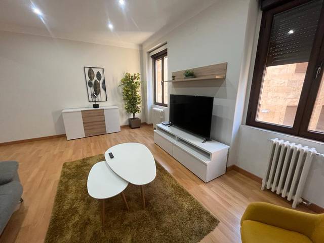 Piso en Alquiler en Barrio del Centro