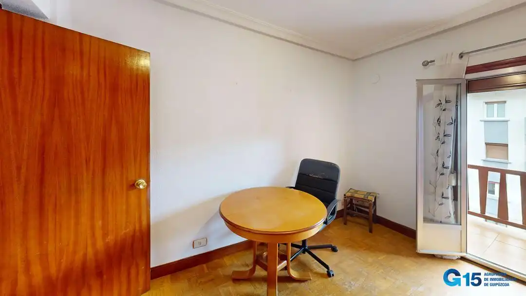 Flat for sale in Andoain  with Balcony