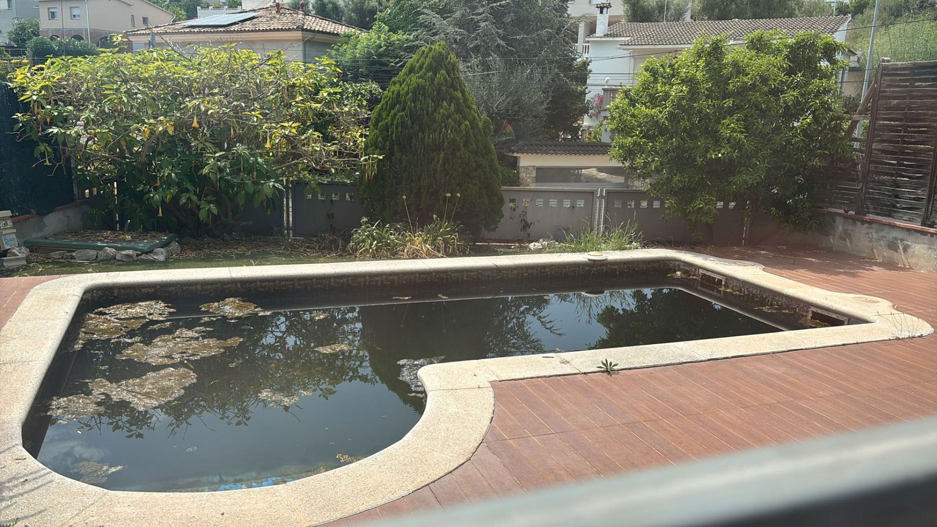 Swimming pool of House or chalet for sale in Calafell